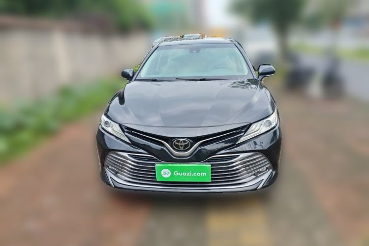 Used Toyota Camry 2018 2.0G Luxury Edition Front