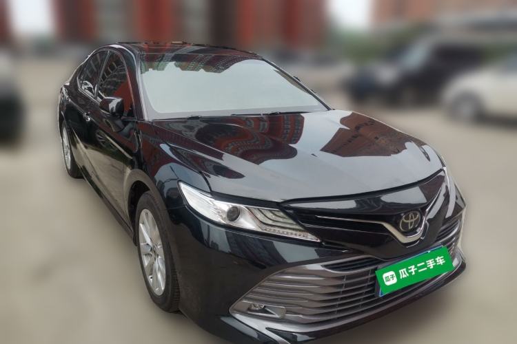 Used Toyota Camry 2018 2.0G Luxury Edition Front Right 45 Deg