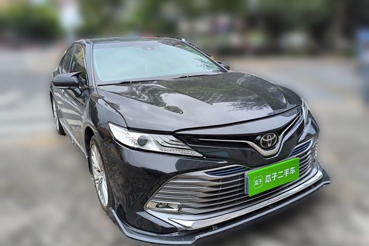 Used Toyota Camry 2018 2.0G Luxury Edition Front Right 45 Deg