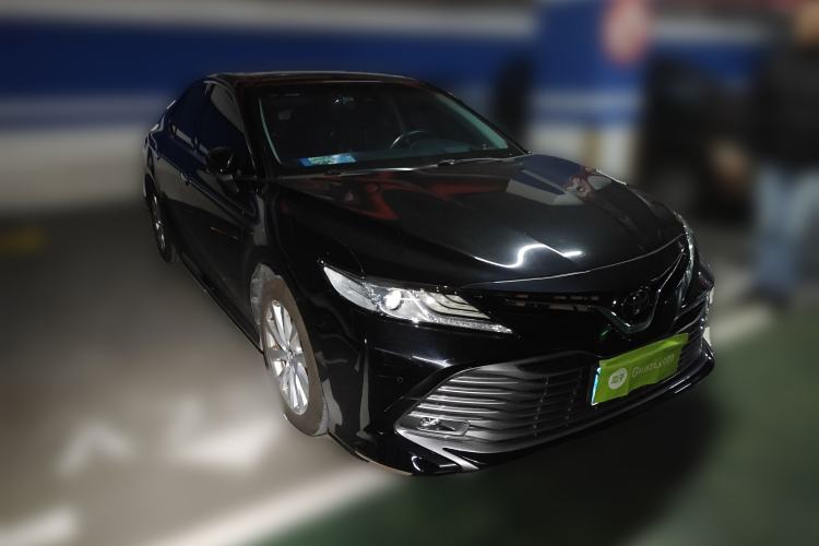 Used Toyota Camry 2018 2.0G Luxury Edition Front Right 45 Deg