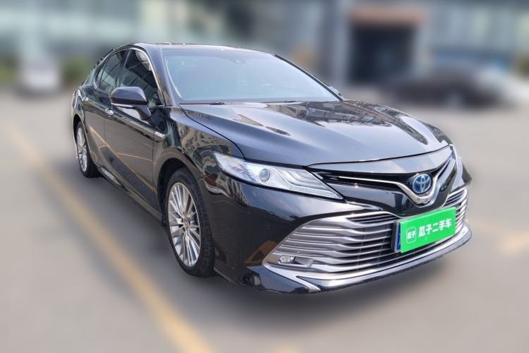 Used Toyota Camry 2018 Dual-Engine 2.5HQ Flagship Edition Front Right 45 Deg