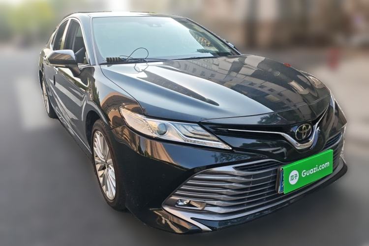 Used Toyota Camry 2018 2.5G Luxury Edition Front Right 45 Deg