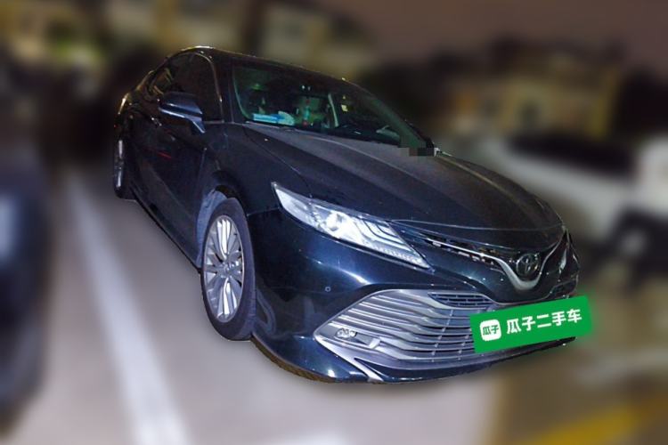 Used Toyota Camry 2018 2.5G Luxury Edition Front Right 45 Deg