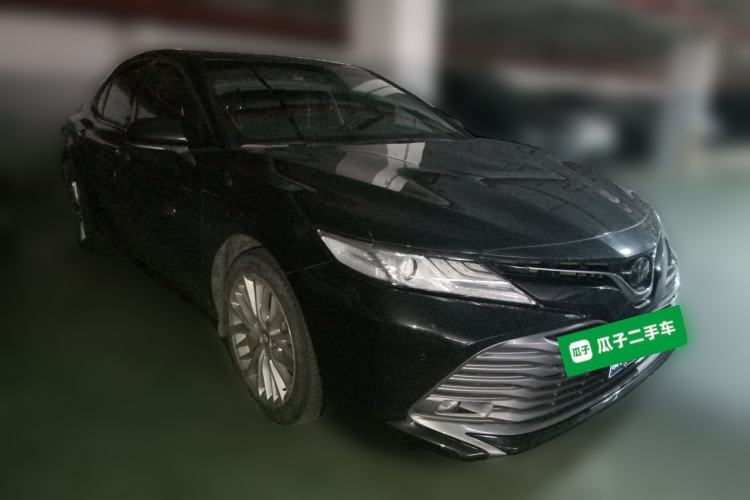 Used Toyota Camry 2018 2.5G Luxury Edition Front Right 45 Deg