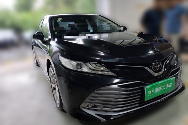 Used Toyota Camry 2018 2.0G Luxury Edition Front Right 45 Deg