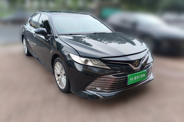Used Toyota Camry 2018 2.5G Luxury Edition Front Right 45 Deg