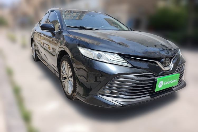 Used Toyota Camry 2018 2.5G Luxury Edition Front Right 45 Deg