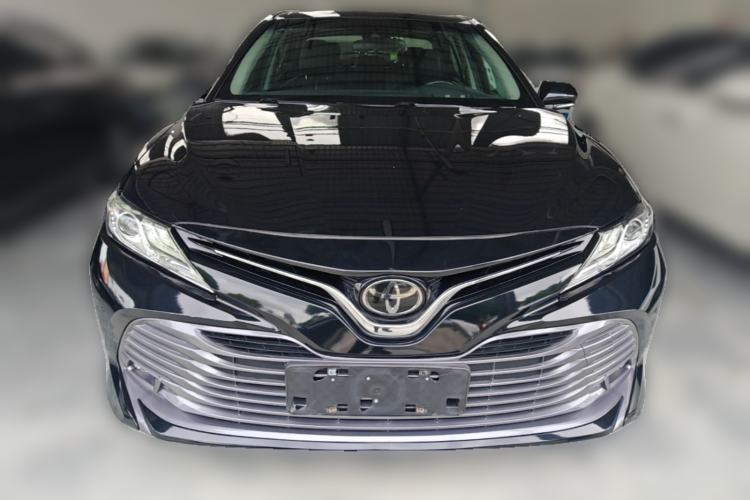 Used Toyota Camry 2018 2.0G Luxury Edition Front
