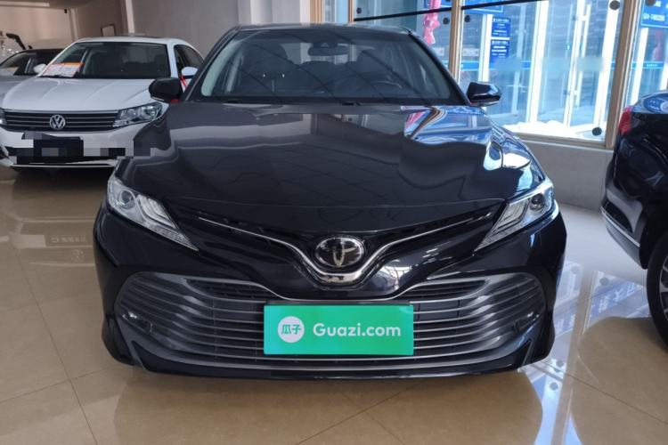 Used Toyota Camry 2018 2.0G Luxury Edition Front