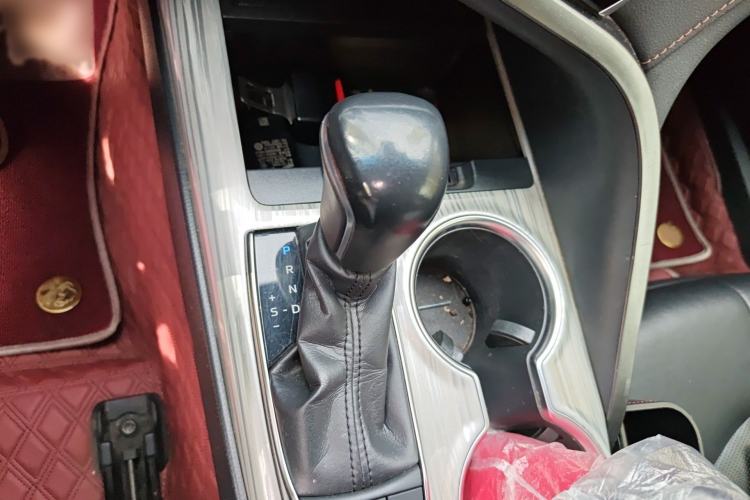 Used Toyota Camry 2018 Dual-Engine 2.5 HG Luxury Edition Gear Lever