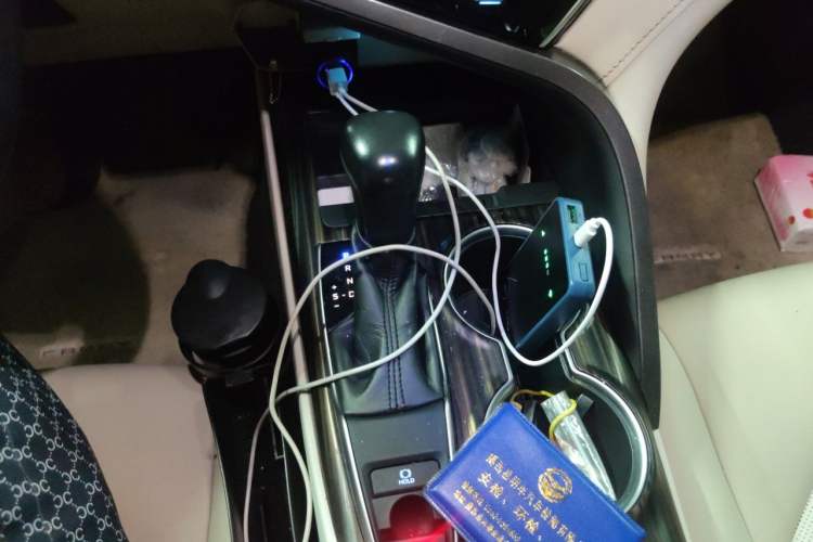 Used Toyota Camry 2018 2.0G Luxury Edition Gear Lever