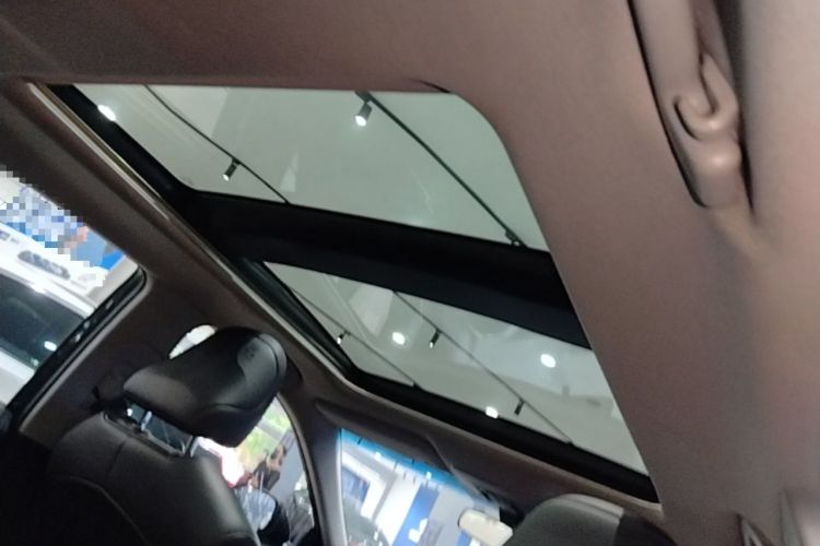 Used Toyota Camry 2018 2.5G Luxury Edition Headliner