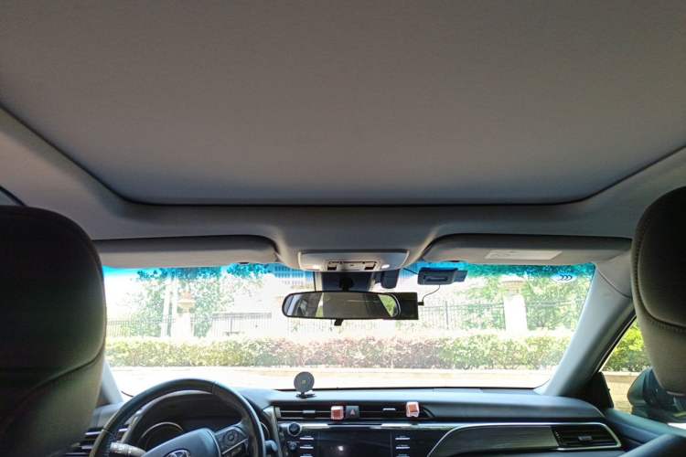 Used Toyota Camry 2018 Dual-Engine 2.5 HG Luxury Edition Headliner
