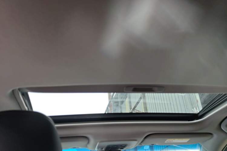 Used Toyota Camry 2018 2.0G Luxury Edition Headliner