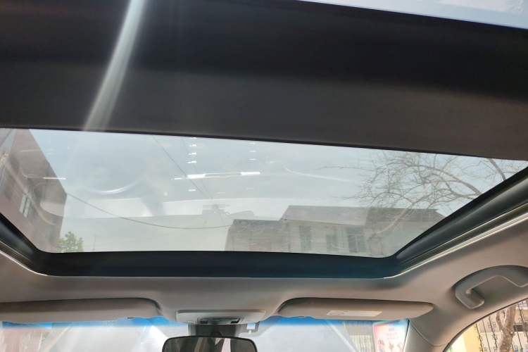 Used Toyota Camry 2018 2.5G Luxury Edition Headliner