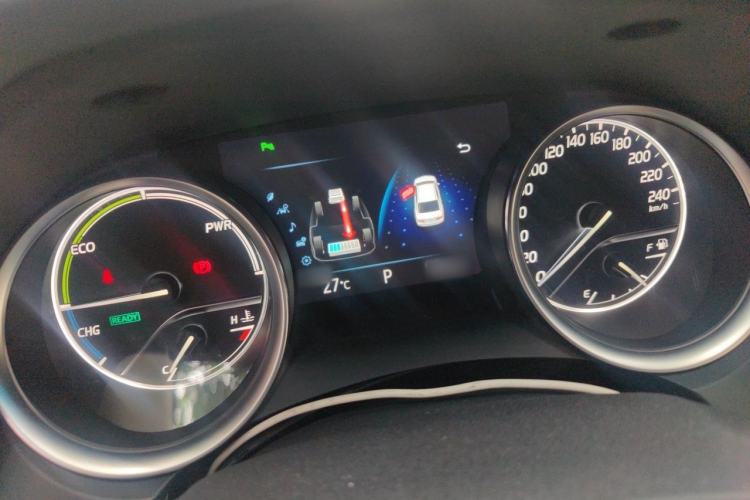 Used Toyota Camry 2018 Dual-Engine 2.5 HG Luxury Edition Instrument Cluster