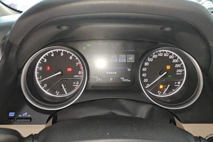Used Toyota Camry 2018 2.0G Luxury Edition Instrument Cluster