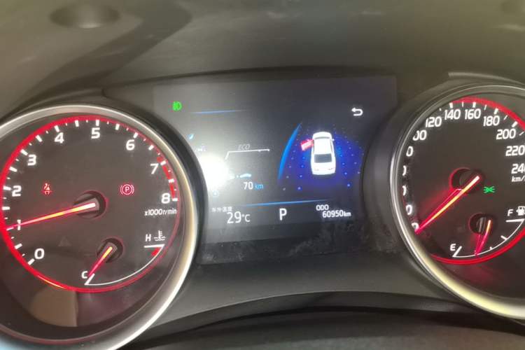 Used Toyota Camry 2018 2.0S FENGSHANG Edition Instrument Cluster
