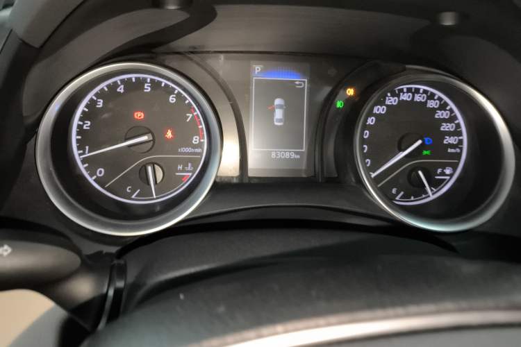 Used Toyota Camry 2018 2.0E Elite Edition Instrument Cluster