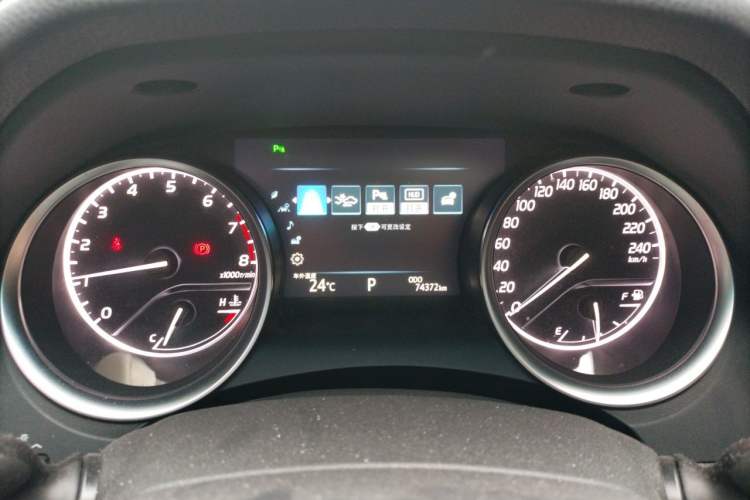 Used Toyota Camry 2018 2.0G Luxury Edition Instrument Cluster