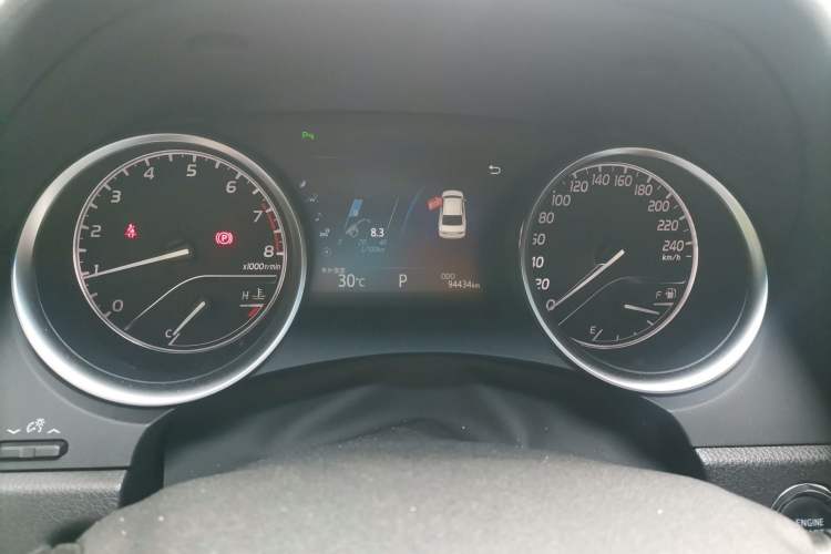 Used Toyota Camry 2018 2.5G Luxury Edition Instrument Cluster
