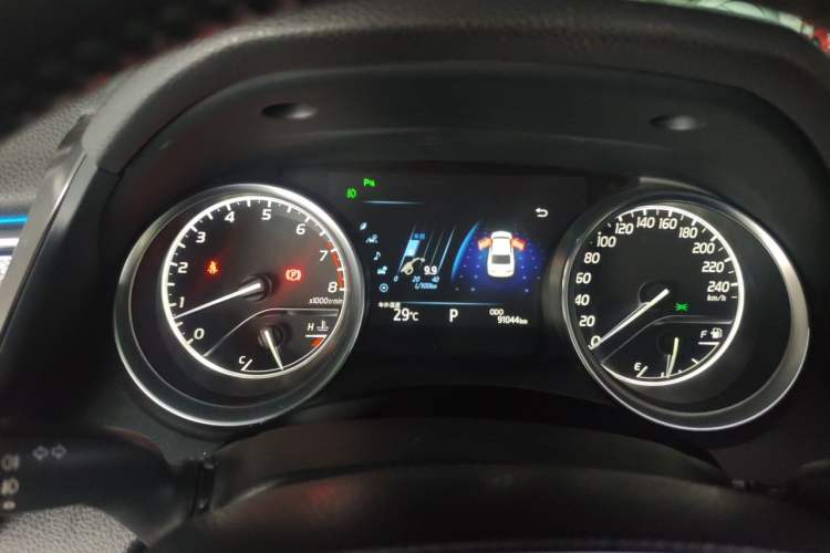 Used Toyota Camry 2018 2.5G Luxury Edition Instrument Cluster