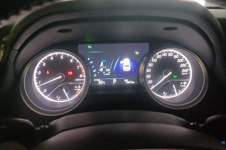 Used Toyota Camry 2018 2.5G Luxury Edition Instrument Cluster