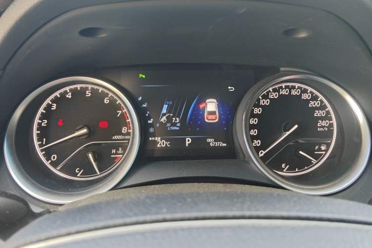 Used Toyota Camry 2018 2.0G Luxury Edition Instrument Cluster