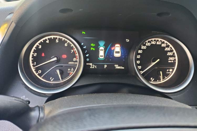 Used Toyota Camry 2018 2.5G Luxury Edition Instrument Cluster