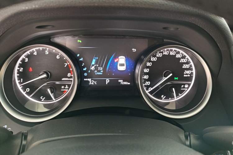 Used Toyota Camry 2018 2.0G Luxury Edition Instrument Cluster