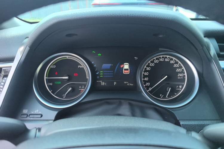 Used Toyota Camry 2018 Dual-Engine 2.5 HG Luxury Edition Instrument Cluster