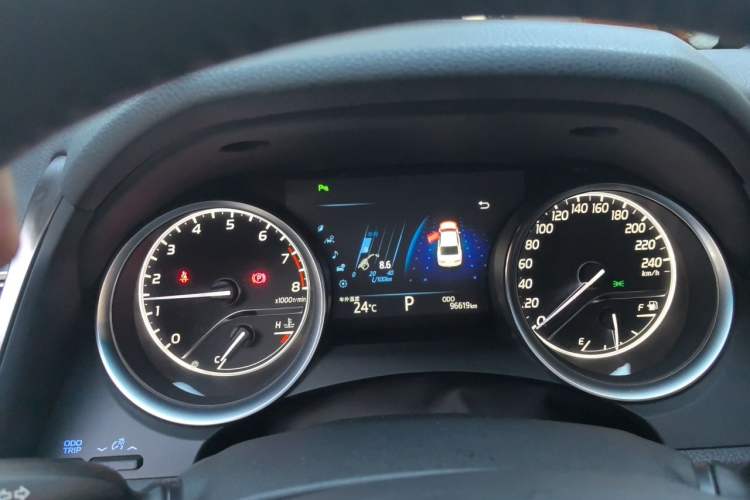 Used Toyota Camry 2018 2.5G Luxury Edition Instrument Cluster