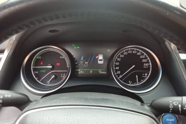 Used Toyota Camry 2018 Dual-Engine 2.5 HG Luxury Edition Instrument Cluster