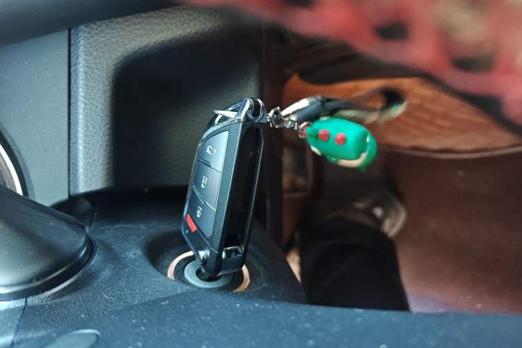 Used Toyota Camry 2018 2.0E Leading Edition Interior 1