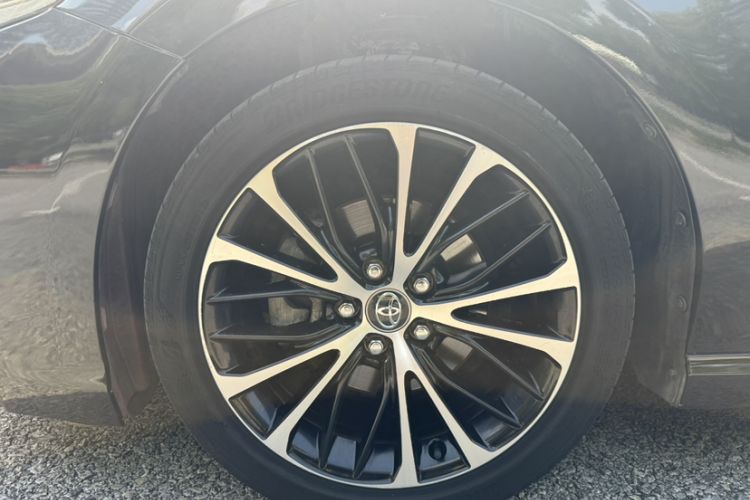 Used Toyota Camry 2018 2.0S FENGSHANG Edition Interior 10