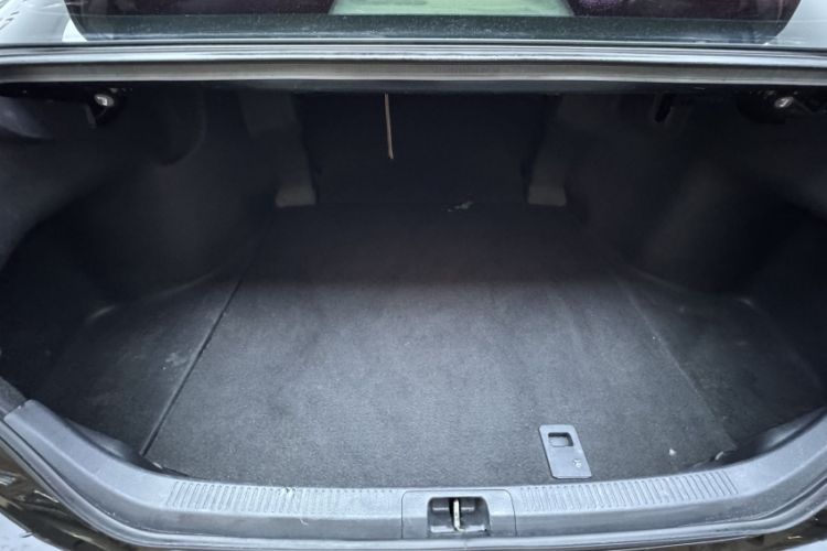 Used Toyota Camry 2018 2.0E Leading Edition Interior 2