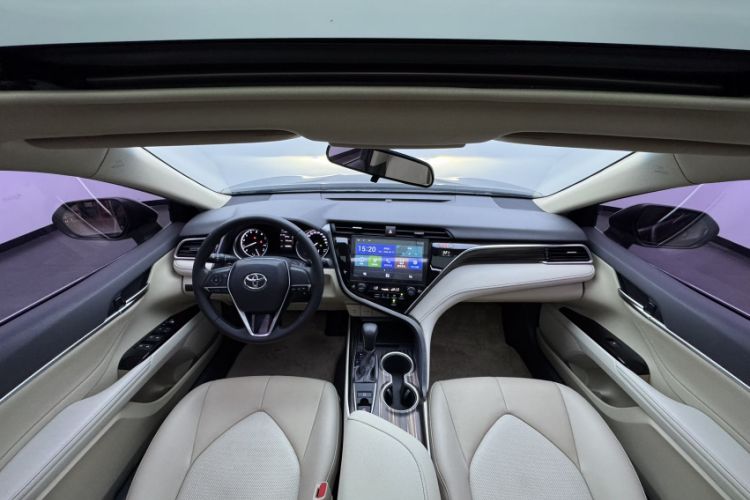 Used Toyota Camry 2018 2.0E Leading Edition Interior 7