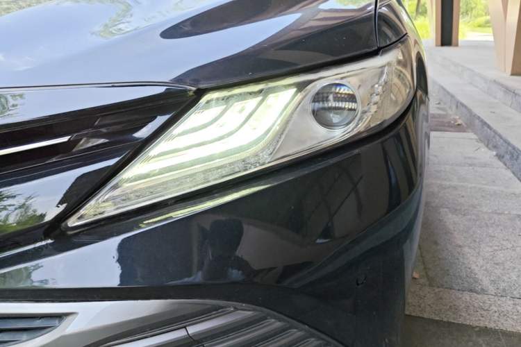 Used Toyota Camry 2018 2.5G Luxury Edition Left Front Headlight