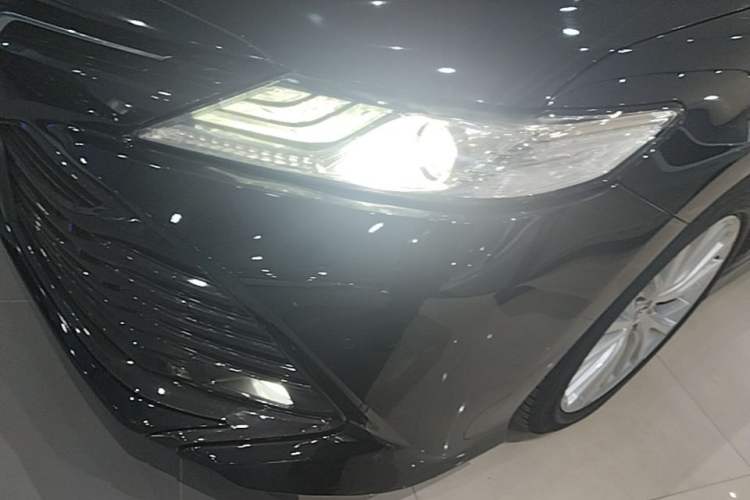 Used Toyota Camry 2018 2.5G Luxury Edition Left Front Headlight