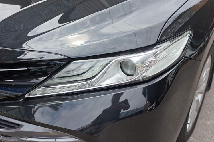 Used Toyota Camry 2018 2.0G Luxury Edition Left Front Headlight