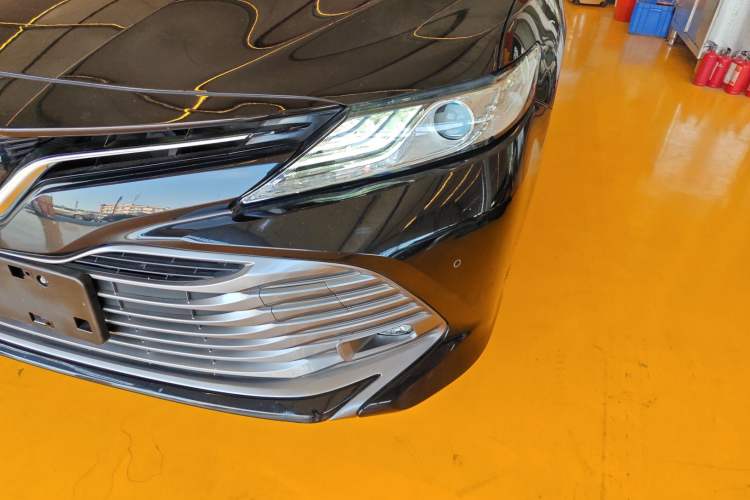 Used Toyota Camry 2018 2.5G Luxury Edition Left Front Headlight