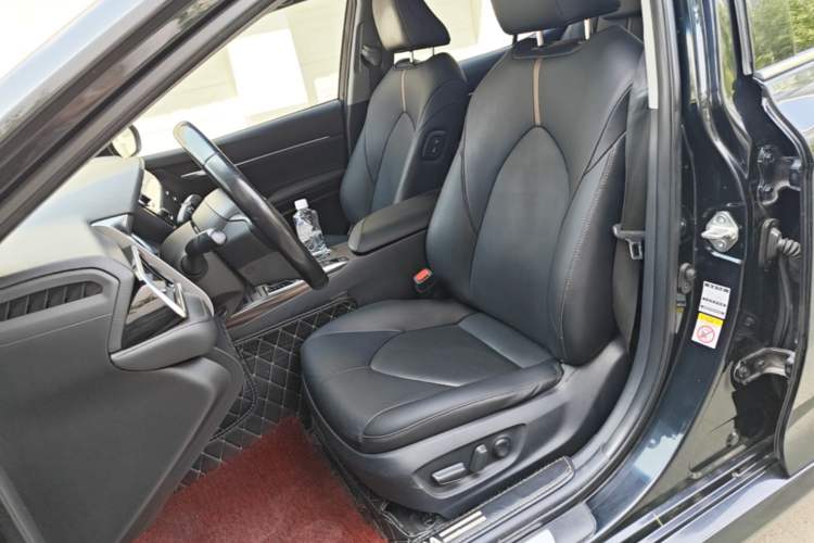 Used Toyota Camry 2018 2.5G Luxury Edition Left Front Seat