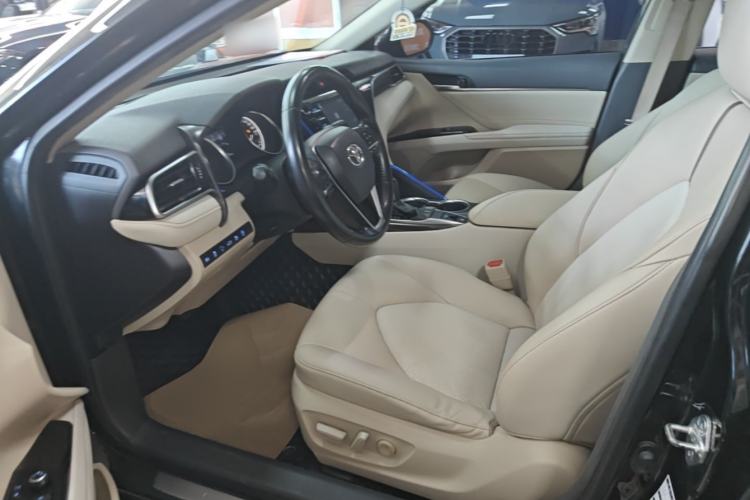 Used Toyota Camry 2018 2.0G Luxury Edition Left Front Seat