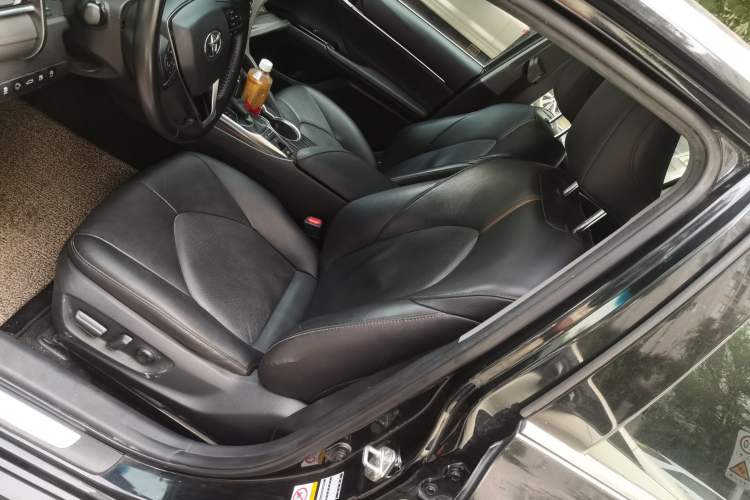 Used Toyota Camry 2018 2.5G Luxury Edition Left Front Seat