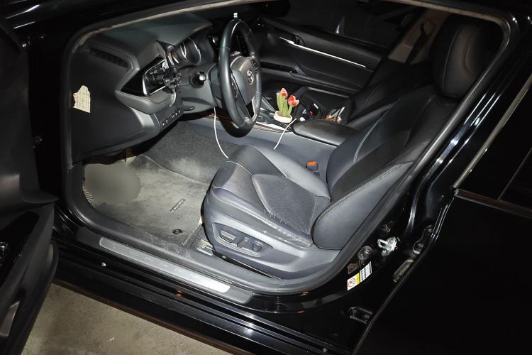 Used Toyota Camry 2018 2.0G Luxury Edition Left Front Seat