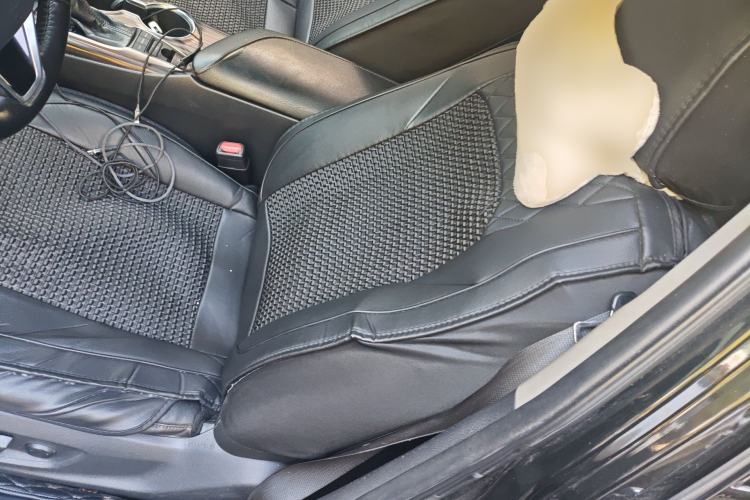 Used Toyota Camry 2018 2.5G Luxury Edition Left Front Seat