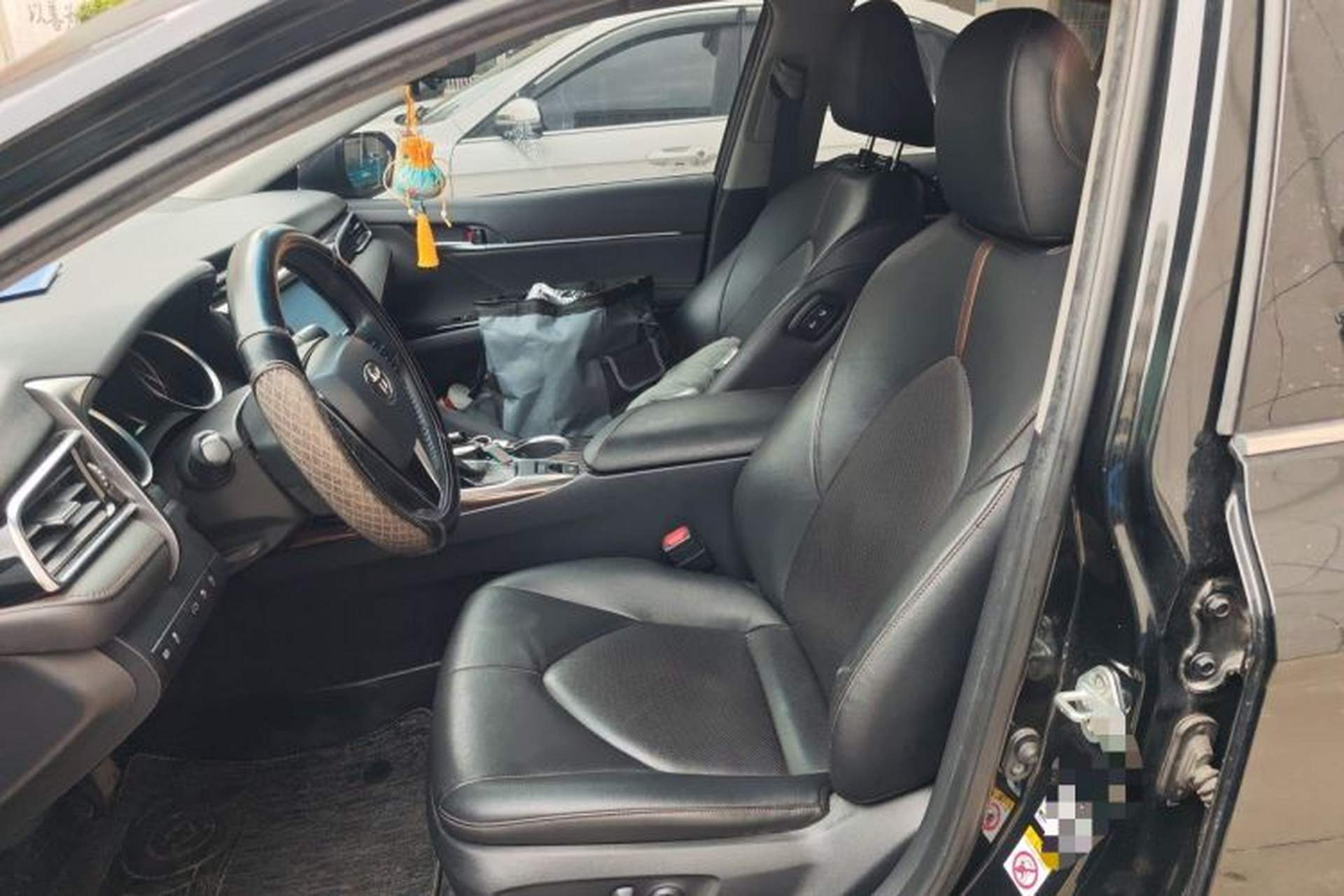 Used Toyota Camry 2018 2.0G Luxury Edition Left Front Seat