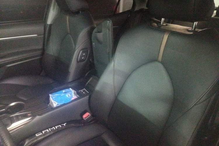 Used Toyota Camry 2018 2.5G Luxury Edition Left Front Seat