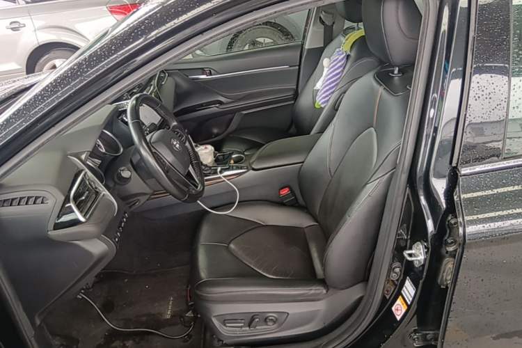 Used Toyota Camry 2018 2.0G Luxury Edition Left Front Seat