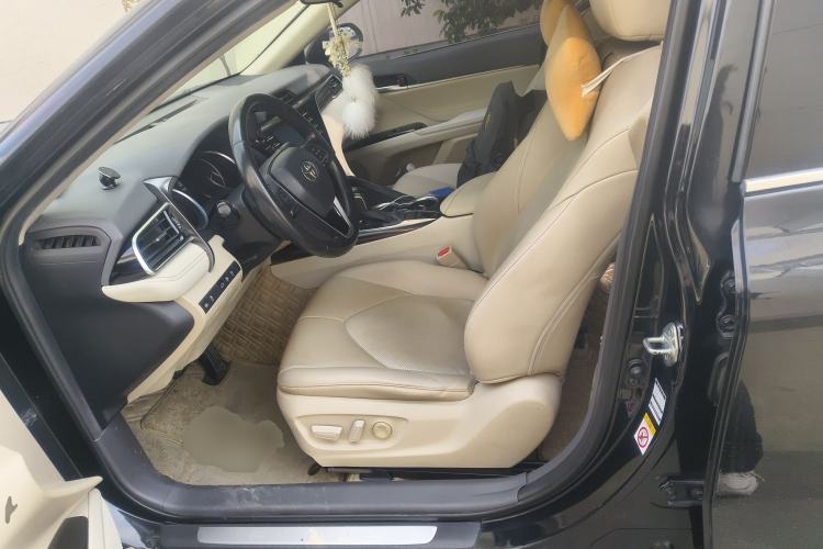 Used Toyota Camry 2018 2.0G Luxury Edition Left Front Seat